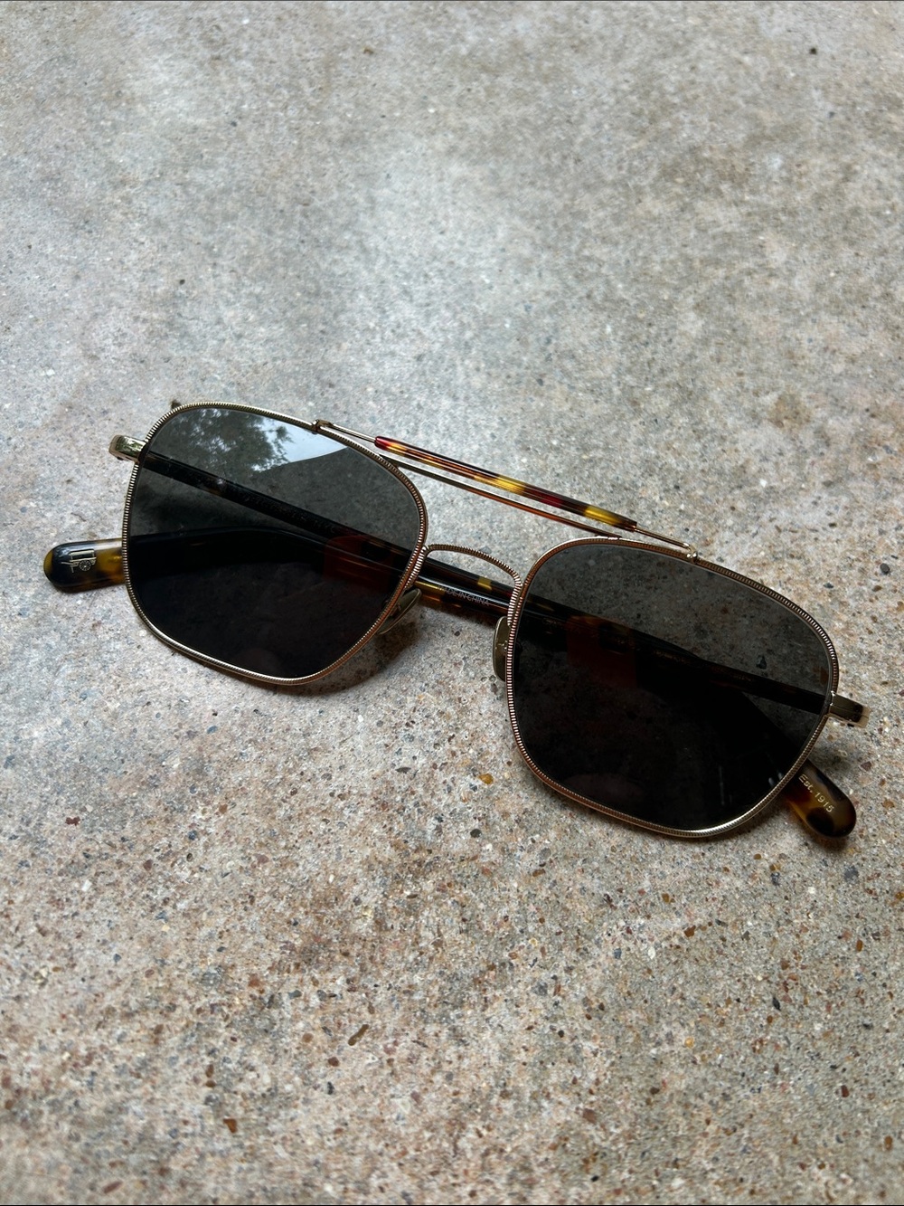 Mascot Gafilta AviatorMetal Frame Sunglasses - Tortoise & Black